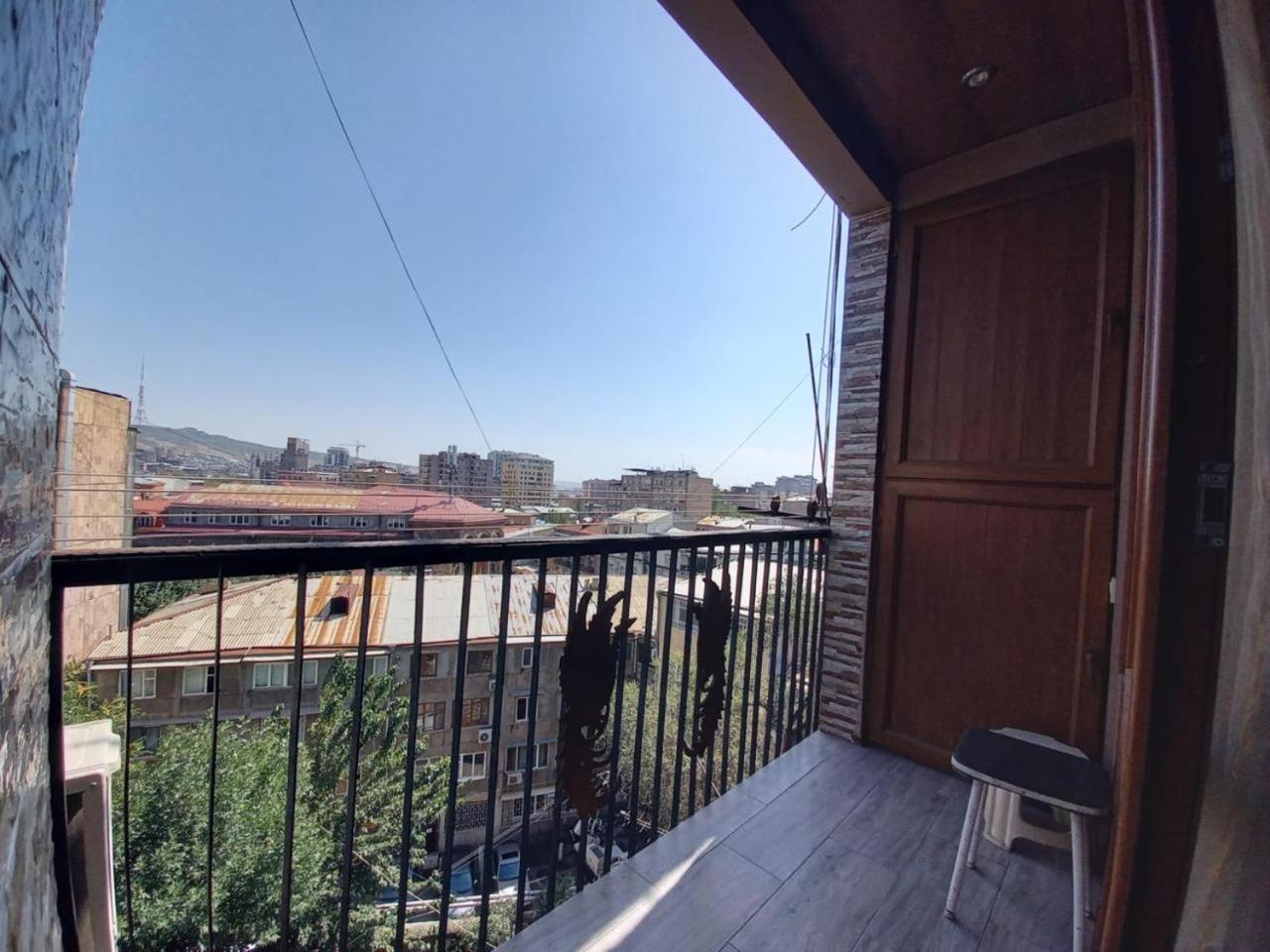 Gevorg'S Appartment Yerevan Exterior foto